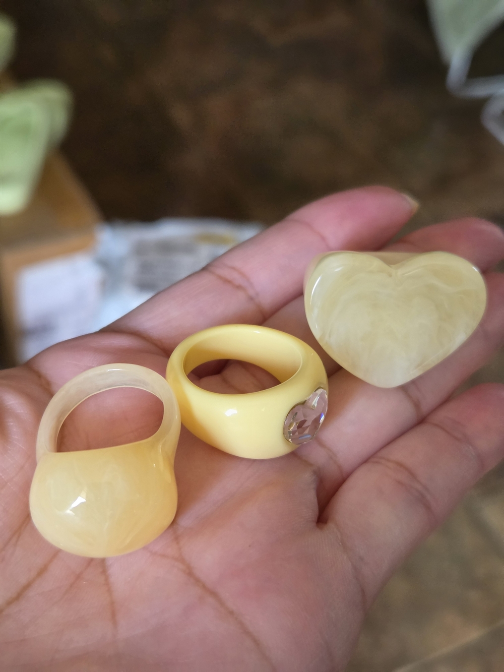 Sunny Yellow Resin Ring and Heart Set